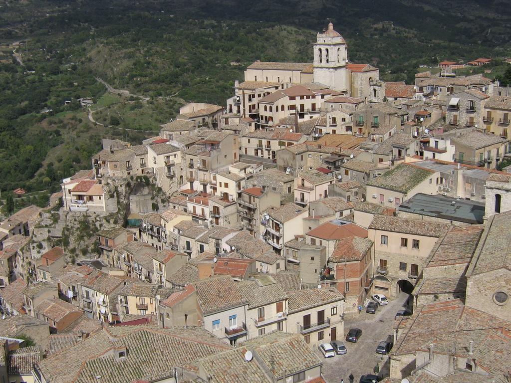 Bed and Breakfast Il Castello Petralia Sottana Exterior foto